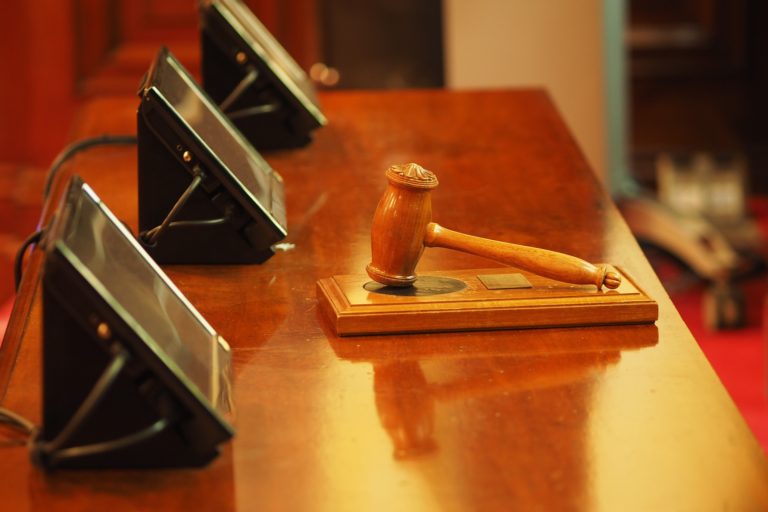 judge-1587300_1920 Tim Rees Claims