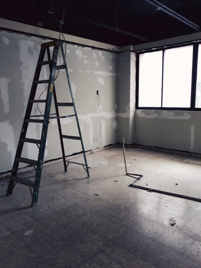 pexels-rafael-de-lancer-2116491 Compensation claims relating to the use of Ladders and Stepladders.